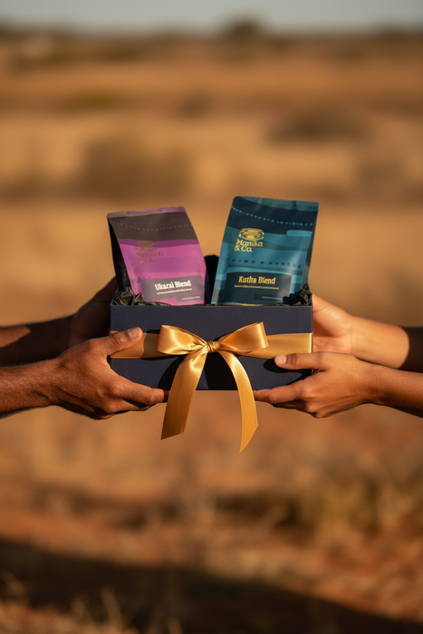 Marnka & Co. Gift Handover